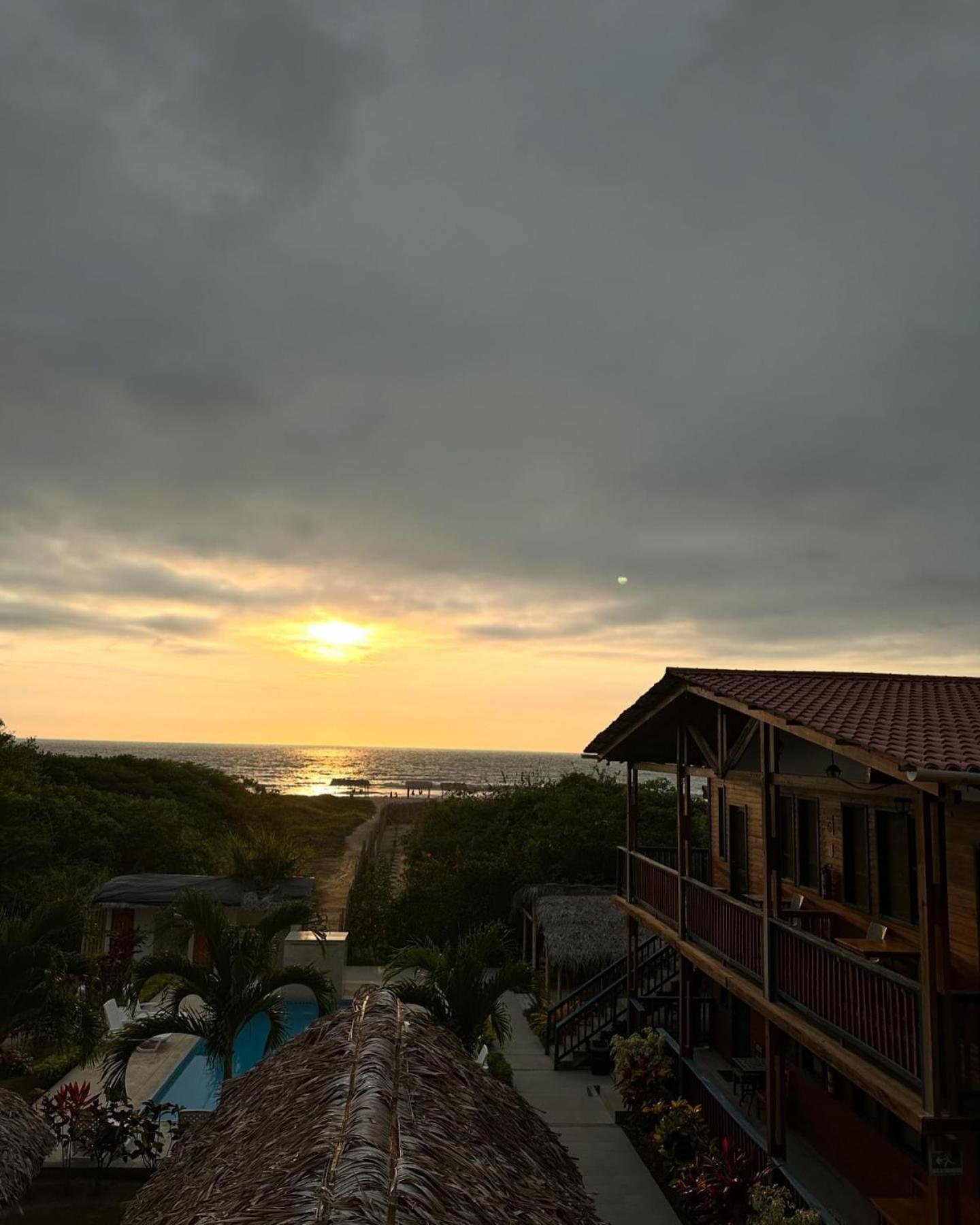 Canoa South Beach Exterior photo